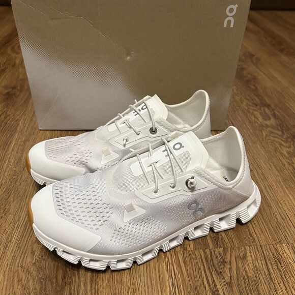ON CLOUD 5 COAST white running athletic training shoes sneakers women’s 7.5 new - Picture 1 of 8